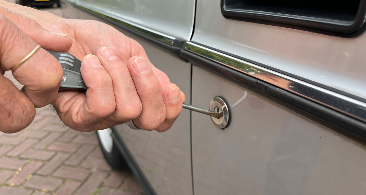 Diefstal uit auto’s in Staphorst gelijk gebleven ten opzichte van vorig jaar