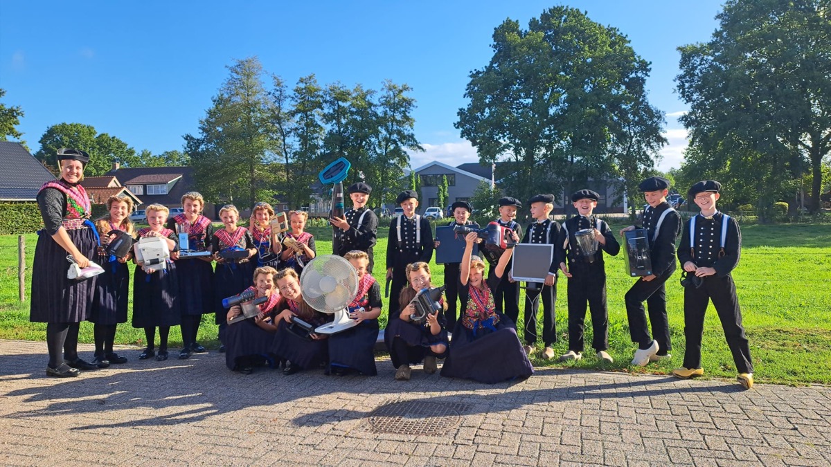 Prins Mauritsschool haalt alles uit de kast voor E-Waste Race