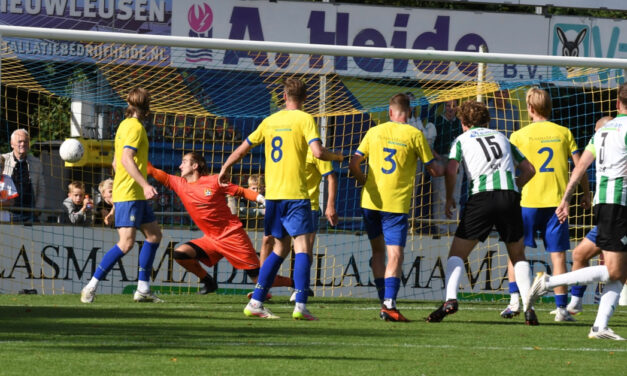 Beelden en foto’s van de wedstrijd vv Staphorst tegen SC Genemuiden