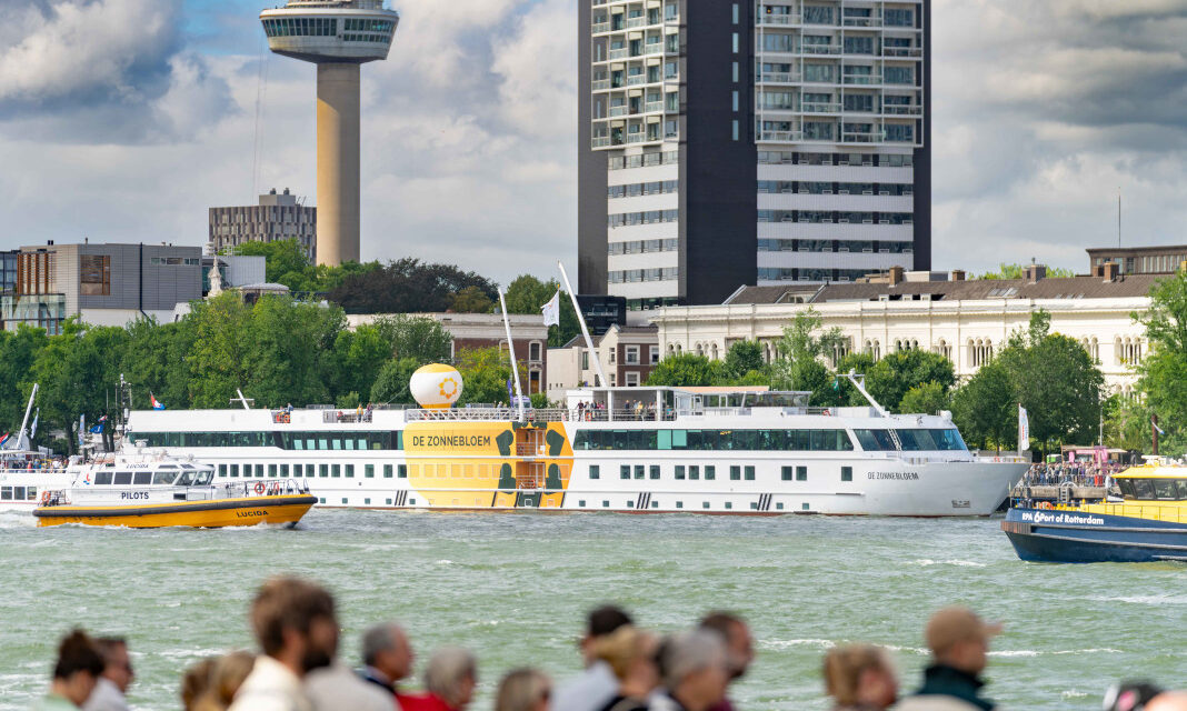 Ruim 3.000 bezoekers aan boord van MPS de Zonnebloem tijdens Wereldhavendagen