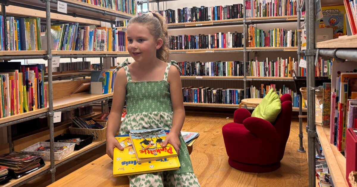 Kringloop Staphorst laat met kinderboekenruilmarkt zien dat circulaire economie niet ingewikkeld is
